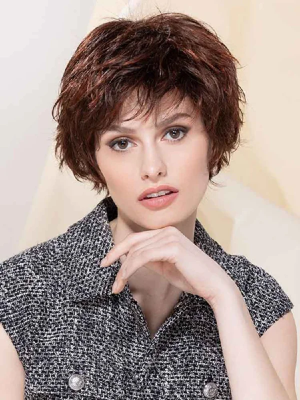 Short wig with a geometric pattern for a unique and fashion - forward design Lexi wig - Ellen Wille Modixx Collection Short wig with a geometric pattern for a unique and fashion - forward design Lexi wig - Ellen Wille Modixx Collection