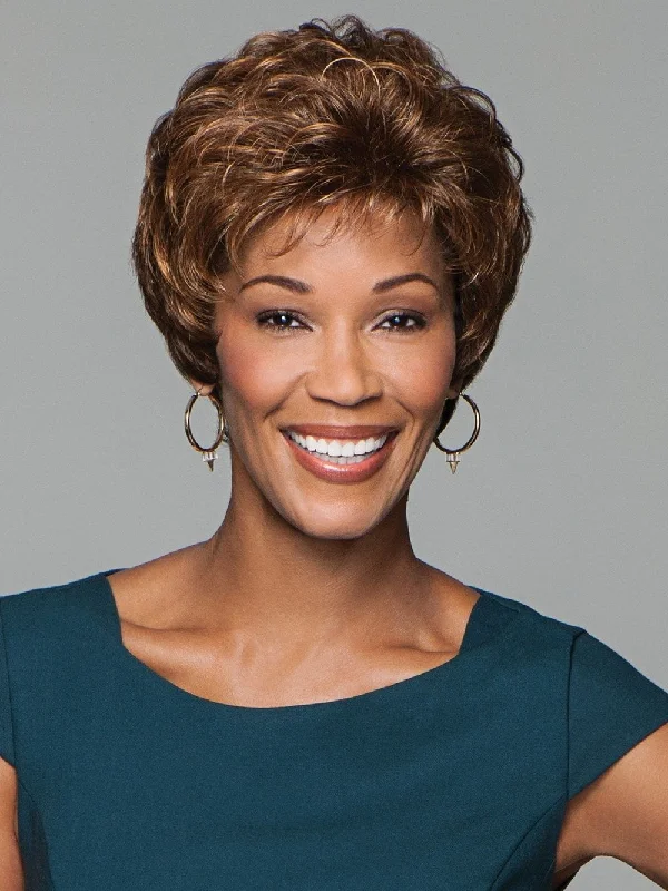 Layered short wig to add volume and dimension Cheer | Synthetic Wig (Basic Cap)