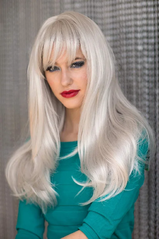 Long - length wig with a pre - plucked hairline for a more natural look Long silver/grey wig in razor cut, face framing style: London