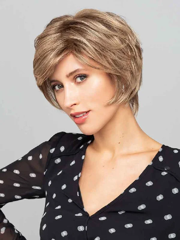 Short wig with a curly texture for a playful and youthful vibe Ashley Deluxe Large Lace wig - Gisela Mayer Short wig with a curly texture for a playful and youthful vibe Ashley Deluxe Large Lace wig - Gisela Mayer