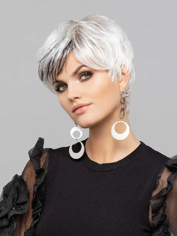 Short wig for daily office wear with a professional look Super Lizzy Small wig - Gisela Mayer